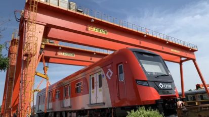 衛(wèi)華起重承擔(dān)南美首條機(jī)場城軌組裝任務(wù)！